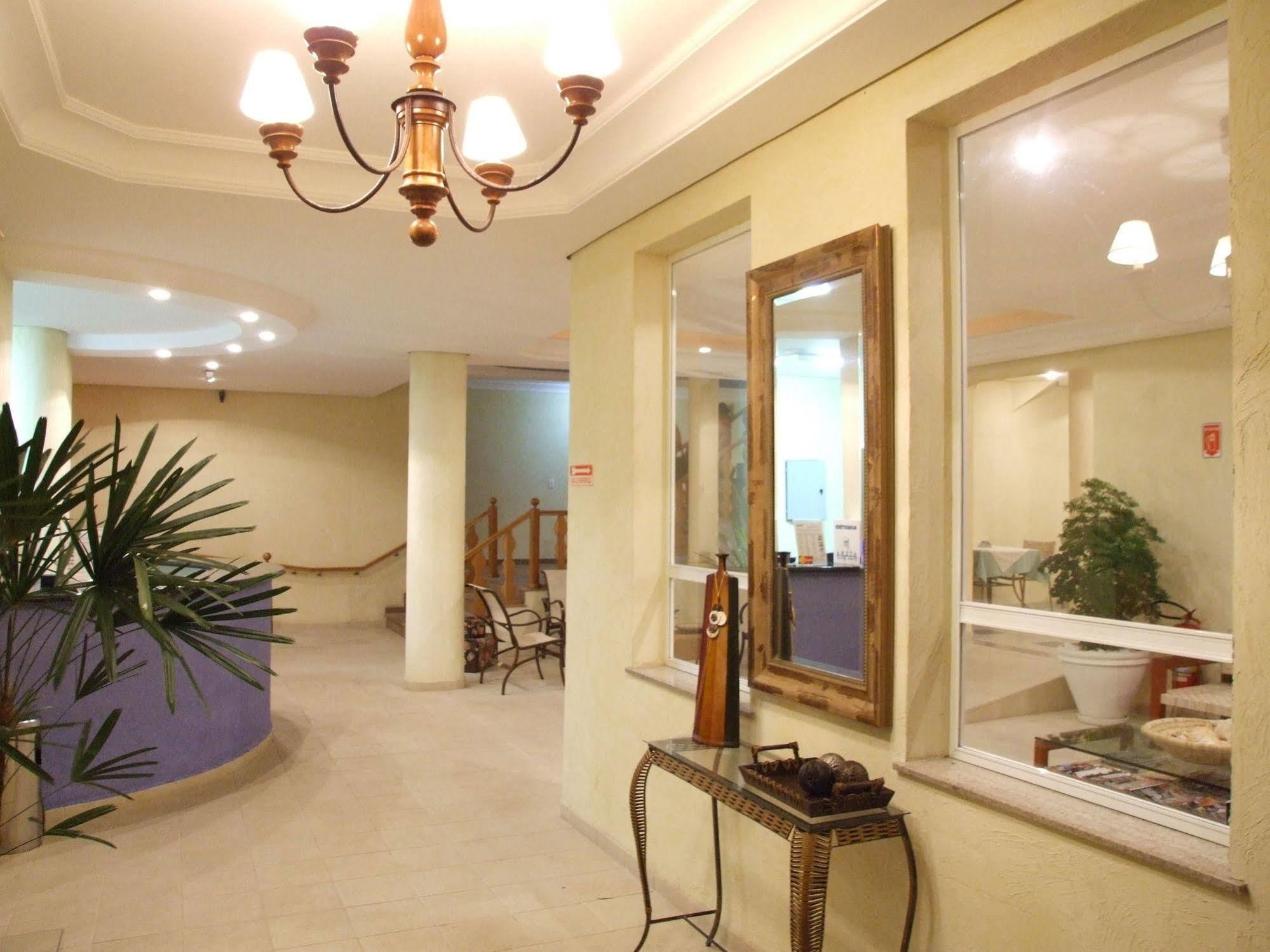 Hotel Atena Boicucanga